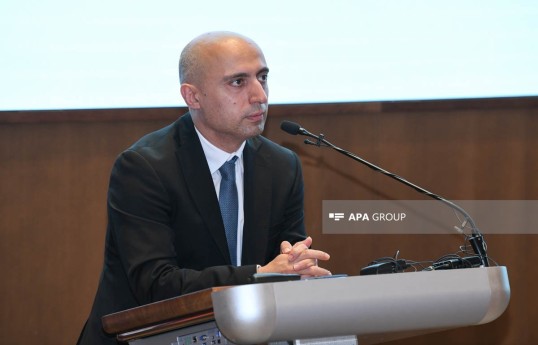 министр науки и образования Эмин Амруллаев
