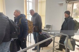 Продолжается эвакуация иностранцев из Ирана через границу с Азербайджаном — ФОТО-ОБНОВЛЕНО-2 
