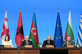 Президент Азербайджана принял участие в 12-м заседании министров в рамках Консультативного совета ЮГК - ОБНОВЛЕНО-1 