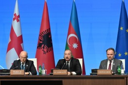 Президент Азербайджана принял участие в 12-м заседании министров в рамках Консультативного совета ЮГК - ОБНОВЛЕНО-1 