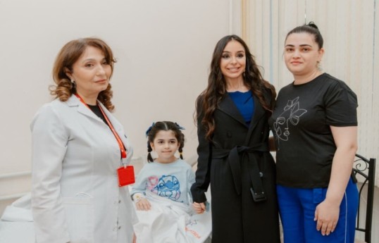 Лейла Алиева посетила Наримановскую детскую клиническую больницу Республиканского педиатрического центра