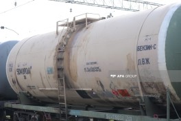 Из Азербайджана в Армению отправлено дизельное топливо и удобрения-ОБНОВЛЕНО -ФОТО 
