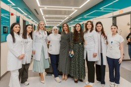 Лейла Алиева и Арзу Алиева посетили Педиатрический центр «Leyla Medical Center»