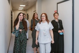 Лейла Алиева и Арзу Алиева посетили Педиатрический центр «Leyla Medical Center»