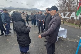Очередная группа переселенцев прибыла в посёлок Гырмызы Базар Ходжавендского района, жителям вручены ключи-ФОТО 
