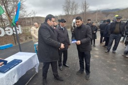 Очередная группа переселенцев прибыла в посёлок Гырмызы Базар Ходжавендского района, жителям вручены ключи-ФОТО 
