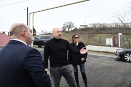 Президент Азербайджана ознакомился с работами по восстановлению частных жилых домов и инфраструктуры в селе Ханоба Ходжавендского района-ФОТО-ОБНОВЛЕНО 
