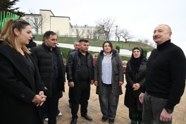 Президент Азербайджана ознакомился с работами по восстановлению частных жилых домов и инфраструктуры в селе Ханоба Ходжавендского района-ФОТО-ОБНОВЛЕНО 