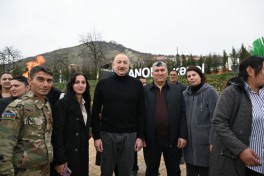 Президент Азербайджана ознакомился с работами по восстановлению частных жилых домов и инфраструктуры в селе Ханоба Ходжавендского района-ФОТО-ОБНОВЛЕНО 