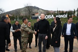 Президент Азербайджана ознакомился с работами по восстановлению частных жилых домов и инфраструктуры в селе Ханоба Ходжавендского района-ФОТО-ОБНОВЛЕНО 