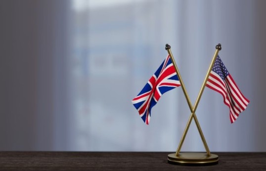 Великобритания направила эксперта в США для оказания помощи в открытии Ормузский пролив