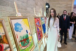 В Музее каменной летописи открылась инклюзивная выставка искусств «Вне рамок»