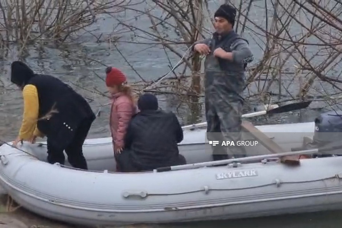 Спасены 4 члена одной семьи, оказавшиеся в беспомощном состоянии на реке Кура — ОБНОВЛЕНО 