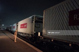 Состав с гумпомощью РФ отправлена из Астары в Иран-ФОТО -ОБНОВЛЕНО 