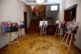 Президент Ильхам Алиев посетил посольство Грузии в Азербайджане и выразил соболезнования