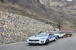 В Кяльбаджаре перевернулся грузовой автомобиль, погибли 3 человека -ФОТО-ОБНОВЛЕНО 
