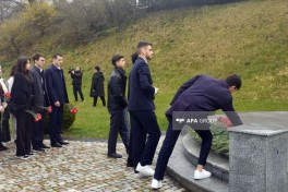 Началось посещение Мемориального комплекса геноцида в Губе — ФОТО 