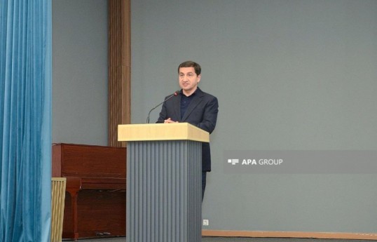 помощник Президента Азербайджана — заведующий отделом по вопросам внешней политики Администрации Президента Хикмет Гаджиев