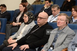 Хикмет Гаджиев: Азербайджан имеет хорошие отношения со всеми соседями