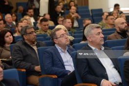 Хикмет Гаджиев: Азербайджан имеет хорошие отношения со всеми соседями