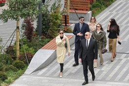 Президент Ильхам Алиев принял участие в открытии улицы Ислама Сафарли в Баку после реконструкции