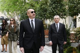 Президент Ильхам Алиев принял участие в открытии улицы Ислама Сафарли в Баку после реконструкции