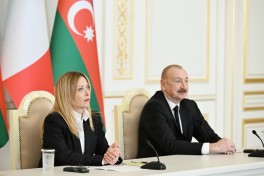 Президент Ильхам Алиев и Председатель Совета министров Италии выступили с заявлениями для прессы - ОБНОВЛЕНО 