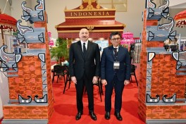 Президент ознакомился с 19-й выставкой Caspian Agro Week и 31-й выставкой InterFood Azerbaijan -ОБНОВЛЕНО 