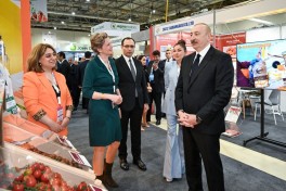 Президент ознакомился с 19-й выставкой Caspian Agro Week и 31-й выставкой InterFood Azerbaijan -ОБНОВЛЕНО 