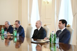 Президент принял делегацию во главе с верховным представителем ЕС-ФОТО -ОБНОВЛЕНО 