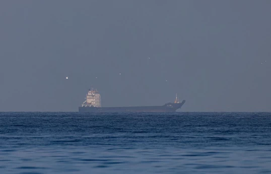 Китайский нефтяной танкер подвергся атаке в Ормузском проливе
