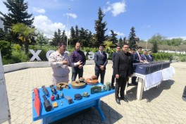 Очередная группа переселенцев прибыла в город Ходжавенд, им вручены ключи от квартир — ФОТО 