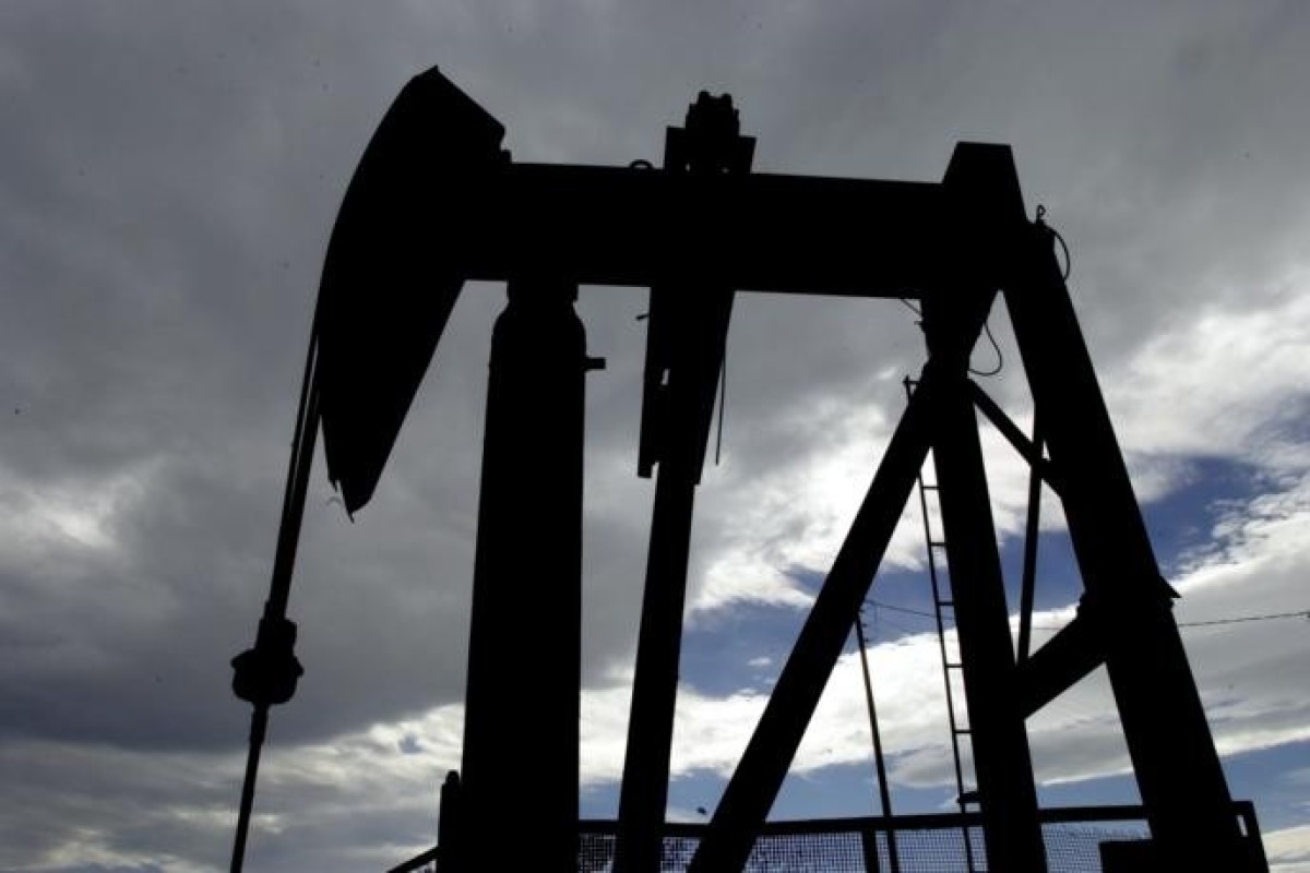 Bloomberg: война на Ближнем Востоке рекордно быстро сжигает мировые запасы нефти