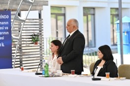 Президент Ильхам Алиев встретился с семьями, переехавшими в первый жилой комплекс в городе Зангилан -ОБНОВЛЕНО-2 