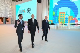 Президент Ильхам Алиев ознакомился с работами, проводимыми в связи с WUF13 на территории Бакинского олимпийского стадиона-ФОТО 