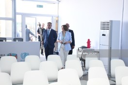 Представители СМИ ознакомились с работами, проводимыми на Бакинском олимпийском стадионе в связи с WUF13-ФОТО 