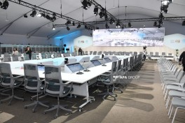 Представители СМИ ознакомились с работами, проводимыми на Бакинском олимпийском стадионе в связи с WUF13-ФОТО 