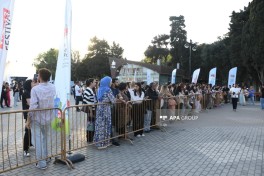 В рамках Фестиваля WUF13 на Бакинском приморском бульваре была проведена «Общественная программа» -ФОТО 