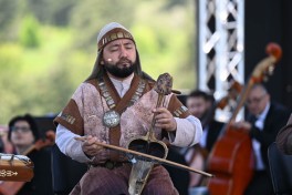 В городе Шуша проходит IX Международный музыкальный фестиваль «Харыбюльбюль»