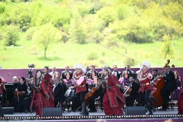 В городе Шуша проходит IX Международный музыкальный фестиваль «Харыбюльбюль»