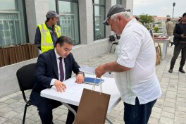 Очередная группа переселенцев прибыла в село Шюкюрбейли Джабраильского района, им вручены ключи от домов -ОБНОВЛЕНО-ФОТО 