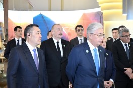 Президент Ильхам Алиев и другие участники неформального саммита ОТГ ознакомились в Туркестане с рядом культурных объектов