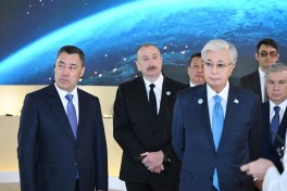 Президент Ильхам Алиев и другие участники неформального саммита ОТГ ознакомились в Туркестане с рядом культурных объектов