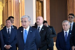 Президент Ильхам Алиев и другие участники неформального саммита ОТГ ознакомились в Туркестане с рядом культурных объектов