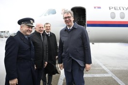 Президент Сербии прибыл с визитом в Азербайджан