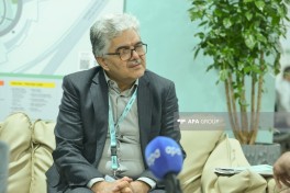 Заместитель министра дорог и городского развития Ирана Гуламреза Каземиан Ширван