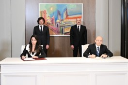 Состоялась встреча Президента Ильхама Алиева с Премьер-министром Грузии