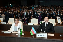 В Баку состоялась церемония открытия WUF13, на мероприятии выступил Президент Ильхам Алиев - ВИДЕО -ОБНОВЛЕНО-3 