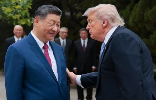 Президент США Дональд Трамп, председатель КНР Си Цзиньпин