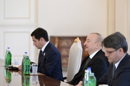 Президент Ильхам Алиев принял вице-премьера Словакии